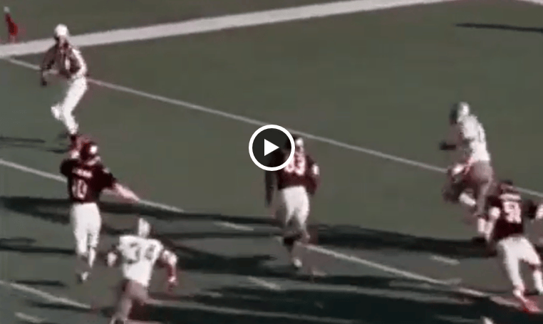 Watch Bobby Douglass score on a singleton against the dallas cowboys in 1971